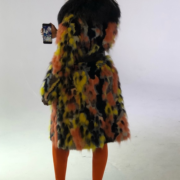 VERSACE fox and leather coat. Size 6 BNWT - Picture 7 of 8